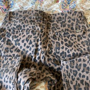 Kensie sandstone Leopard Jeans Sz 6